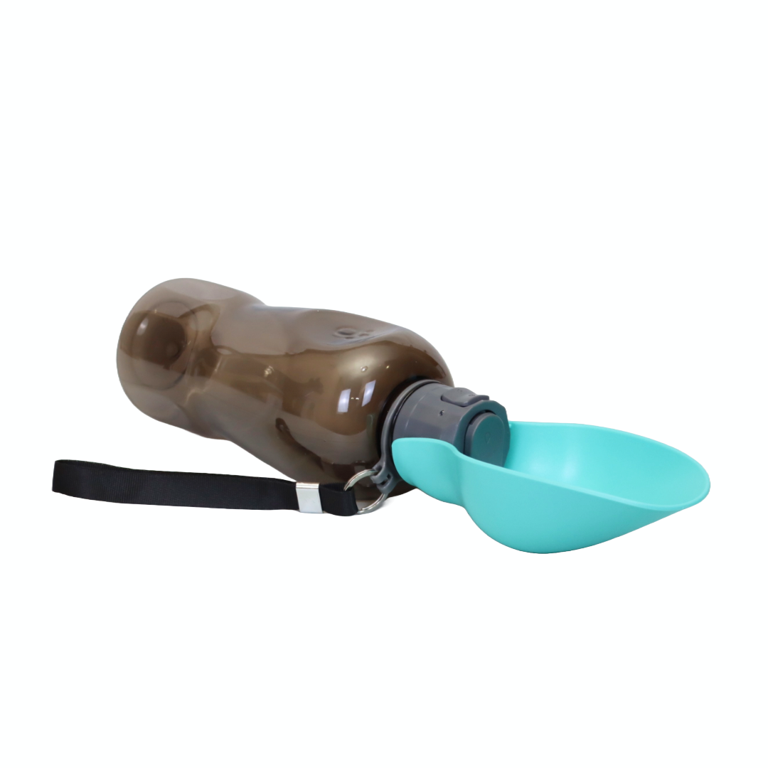 BOTELLA PARA PERROS PORTÁTIL DE 800 ML CON CORREA COLOR VERDE
